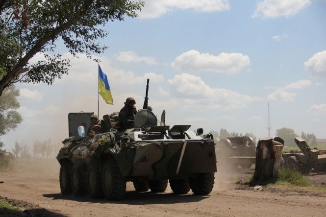 Undermining of Ukrainian APC on a mine