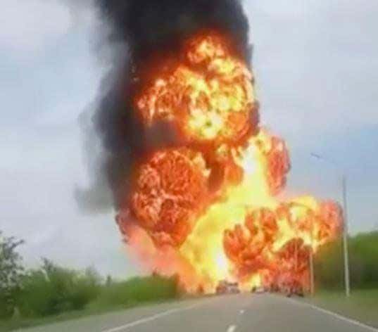 Russian truck with ammunition to the separatists exploded on the road to Ukraine
