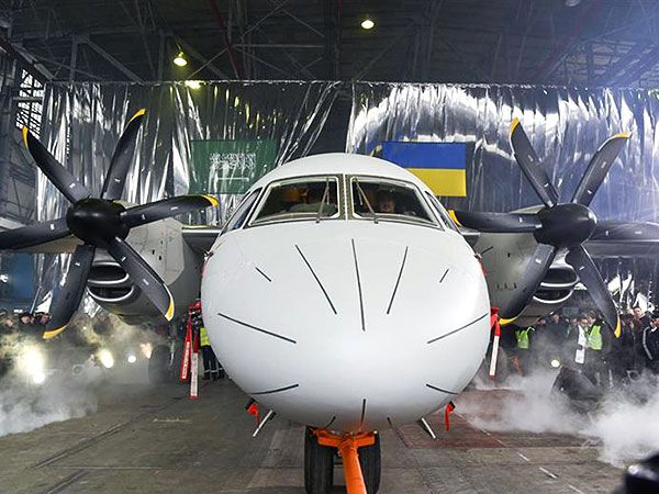 Ukraine`s Antonov aircraft manufacturer presents new An-132