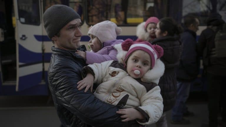 Russians took 300 Ukrainian children from Donetsk and Luhansk regions to Moscow