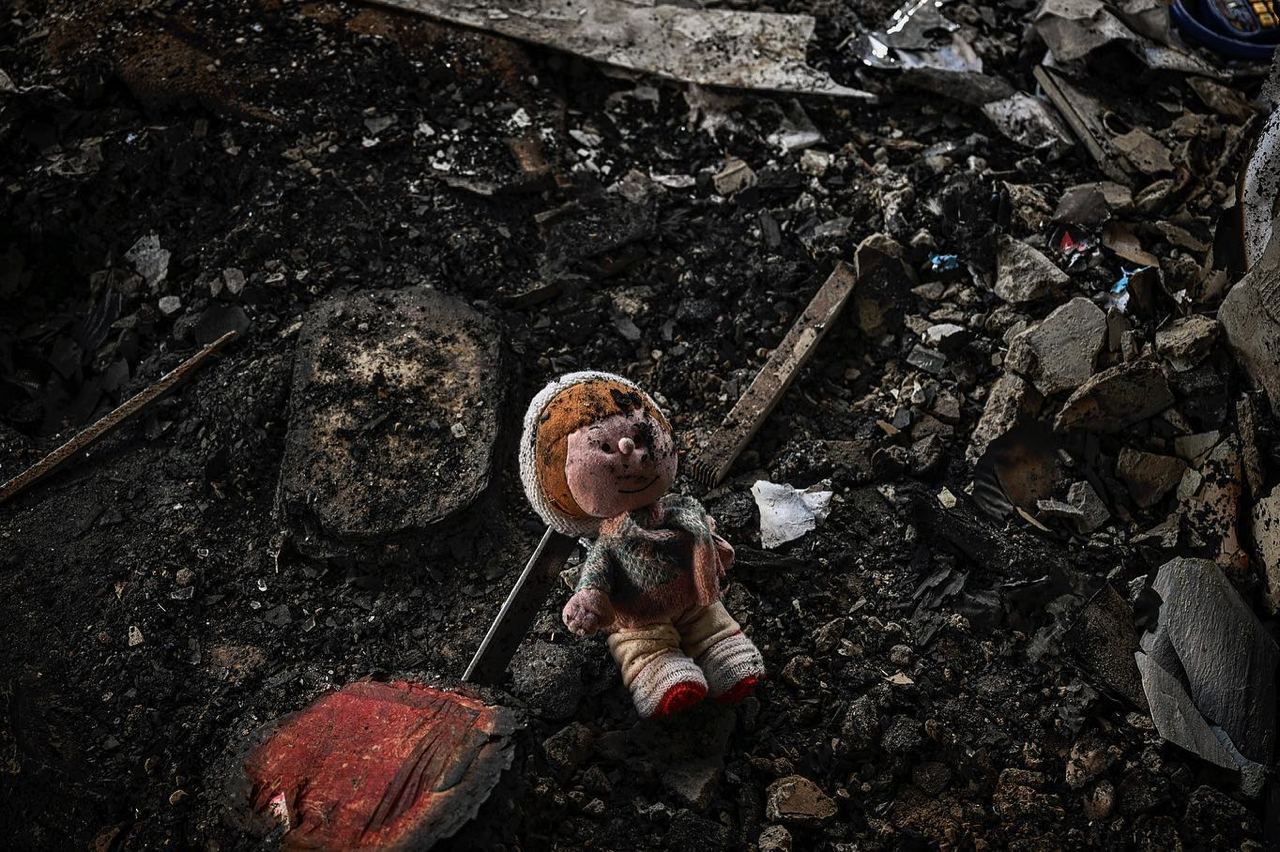 Russians shelled a city in central Ukraine with multiple rocket launcher, 1 child died: video