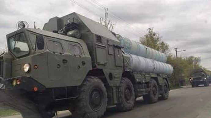 Russian soldiers fired S-300 missiles at a boarding school in the Kharkiv region
