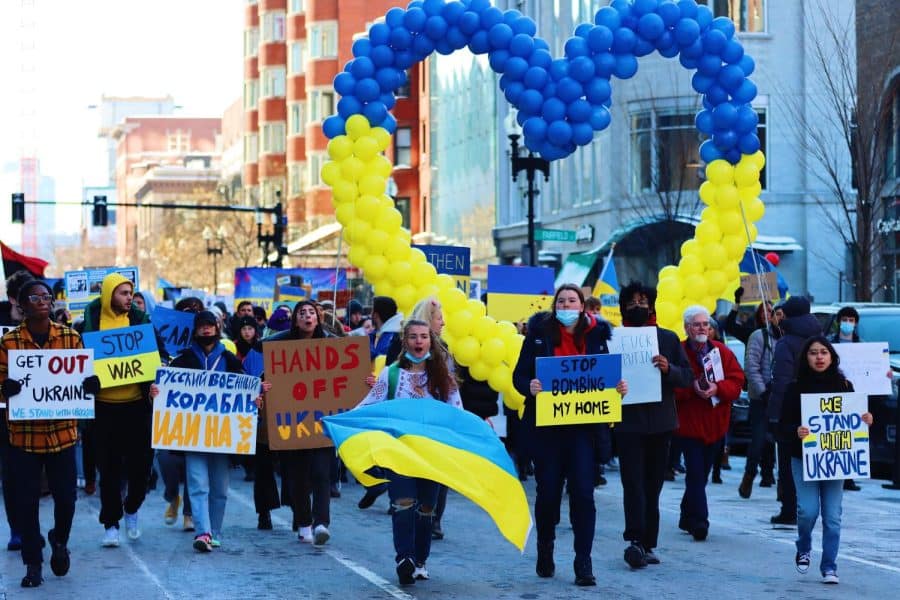 Berlin banned the use of Ukrainian symbols at events on May 8-9