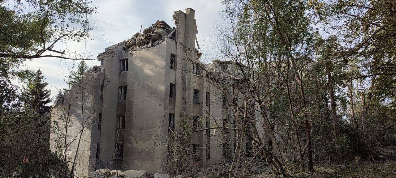 The Ukrainian army destroyed the Russian base, at least 200 Russians died: photos