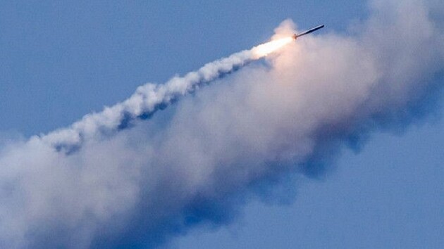Russians shelled the enterprise in Ukraine’s eastern city, there are injured civilians
