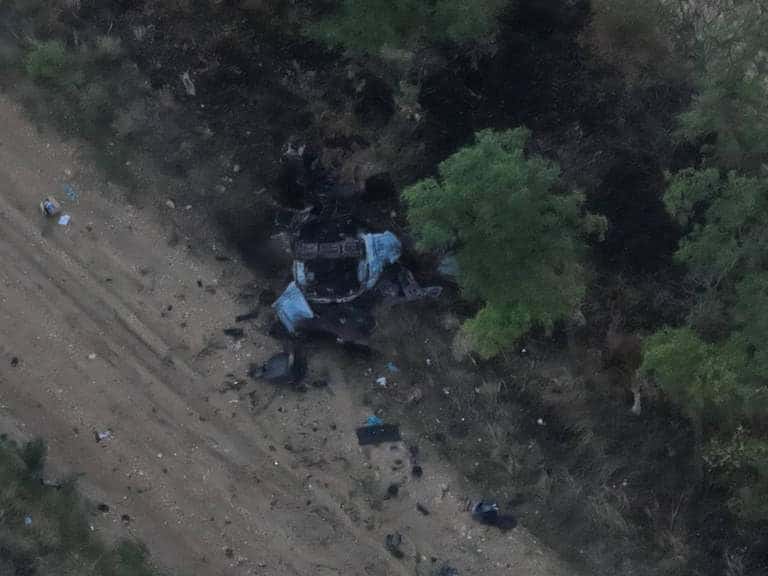 The Russians fired with guided missiles civilian bus in the Kherson region, 3 people died