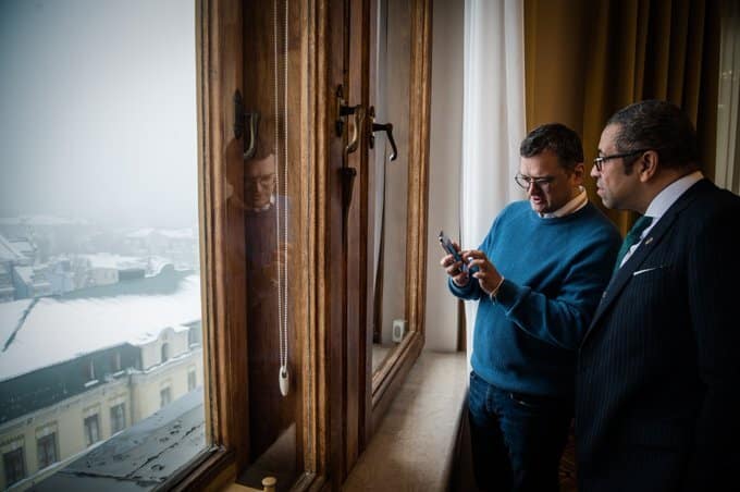 The head of the British Foreign Ministry arrived in Ukraine for the first time