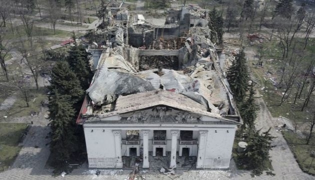 Russian troops destroyed the drama theatre in Mariupol to hide their crimes, video