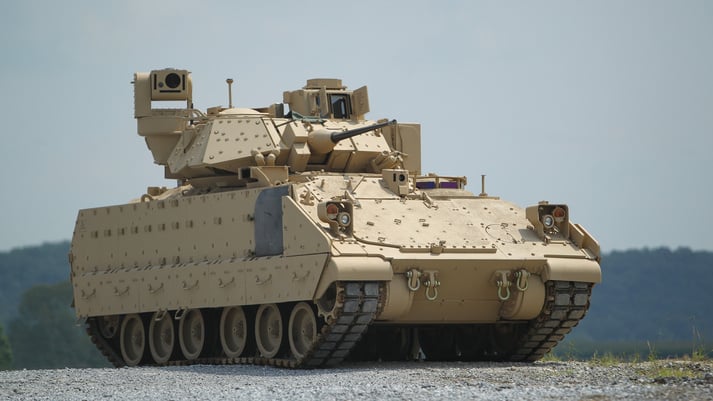 US delivers Bradley infantry fighting vehicles to Ukraine: video