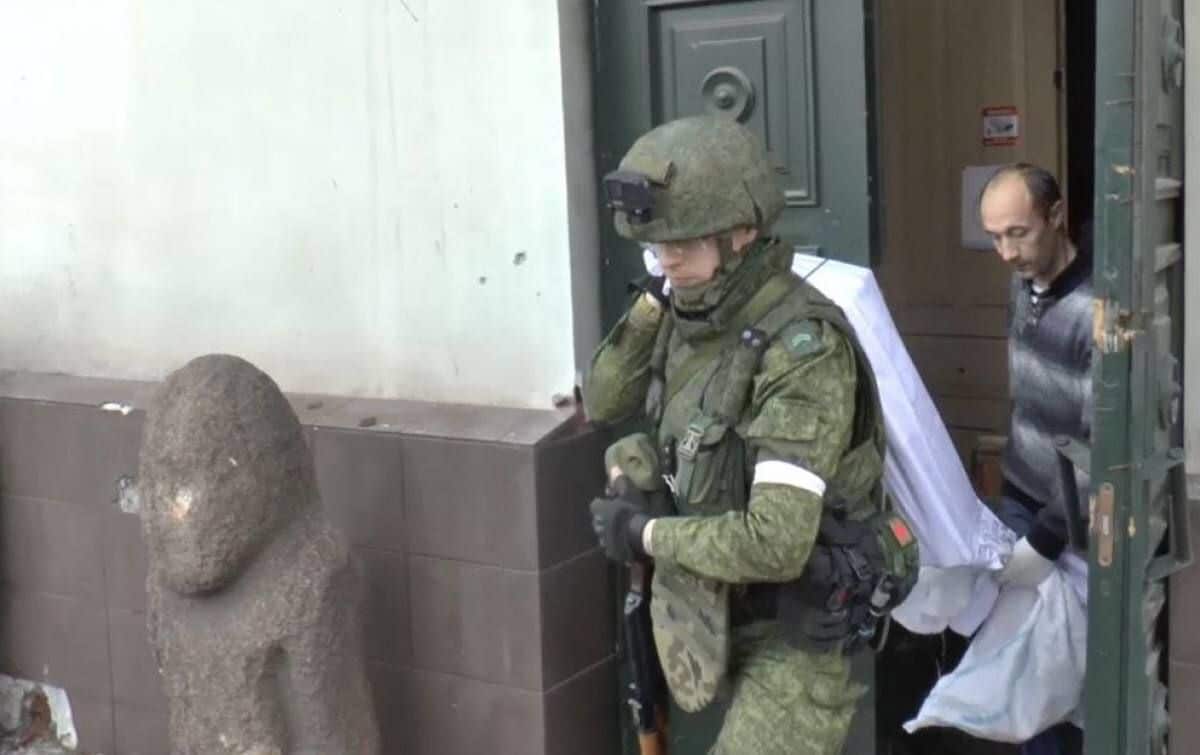 Russian troops looted or completely destroyed more than 30 museums in Ukraine