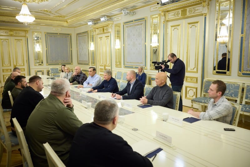 Ukraine’s President discussed with US Congressmen army’s needs and the tribunal for Russia