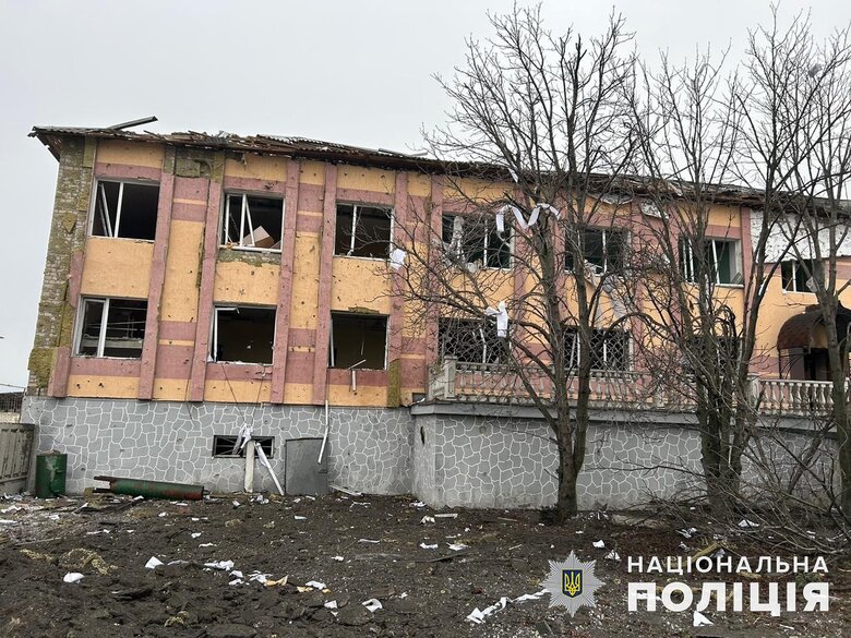 Russia shelled Donetsk region, 52 сivil objects were destroyed and damaged: photos