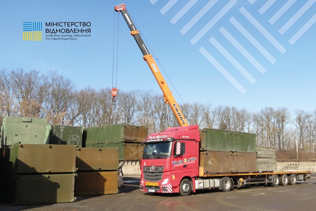 Ukraine received a batch of temporary bridges from Sweden: photos
