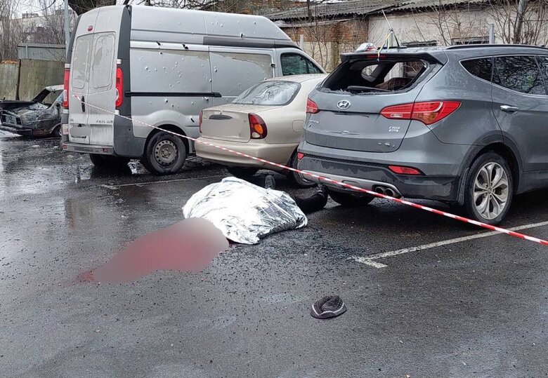 Russians shelled civil infrastructure of Kherson, at least 3 civilians were killed: photos, video